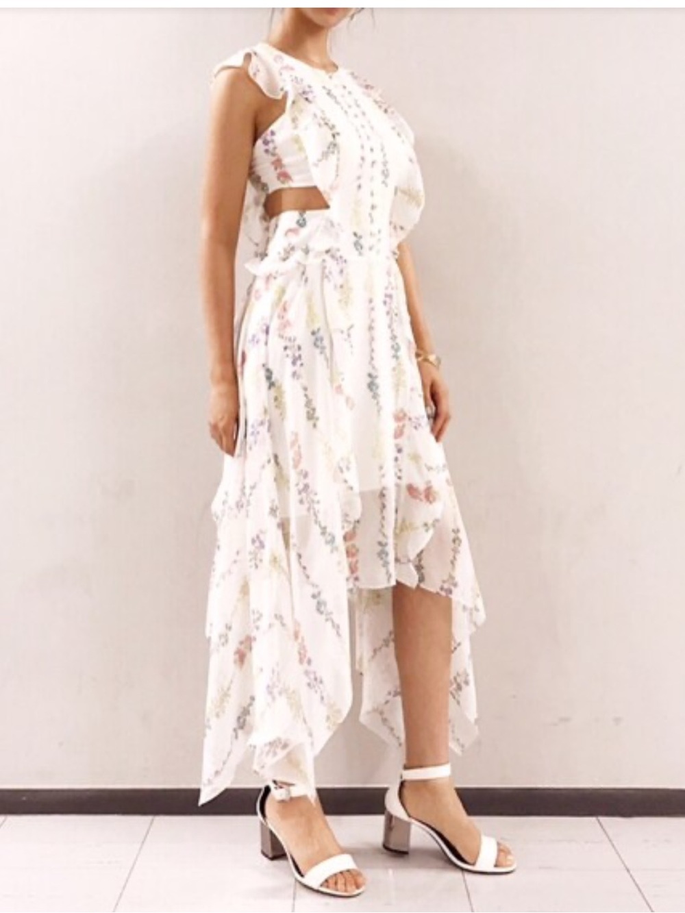 BCBGMaxAzria JANN White Floral Asymmetrical Ruffle Dress Size 10